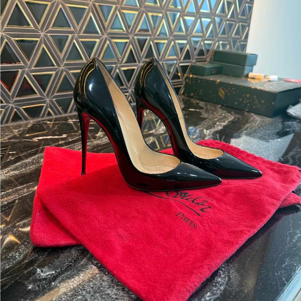 Christian Louboutin Glossy Black Heels with Red Soles - Picture 8 of 15